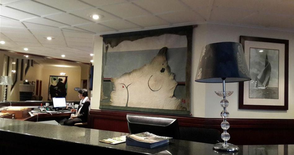Beatrix Bosch available artworks, please contact the artist for more details.
